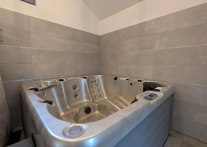 Evasion Vosgienne: De Luxe, Spa, Sauna, Proche Randos Et Stations De - Fr-1-589-313